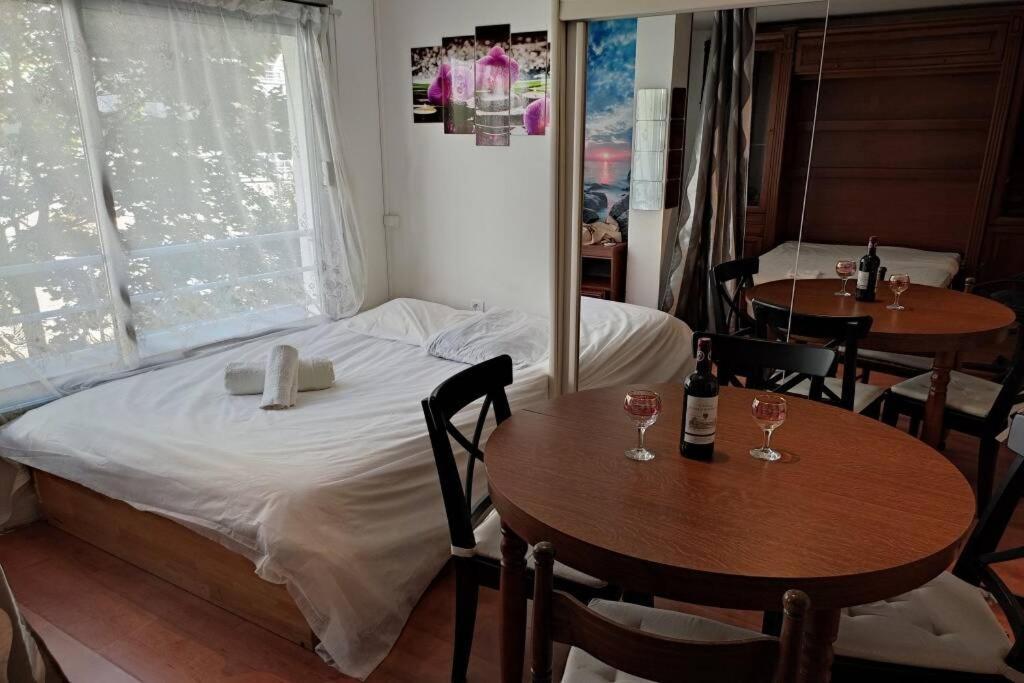 Beau Studio 4P - A 10 Min De La Cite De La Musique Париж Екстериор снимка